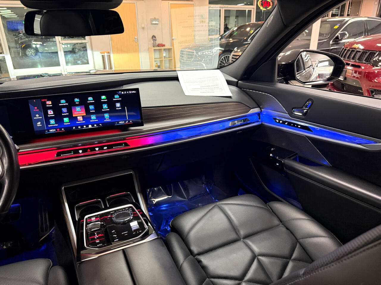 BMW 7-Series 740i 2023