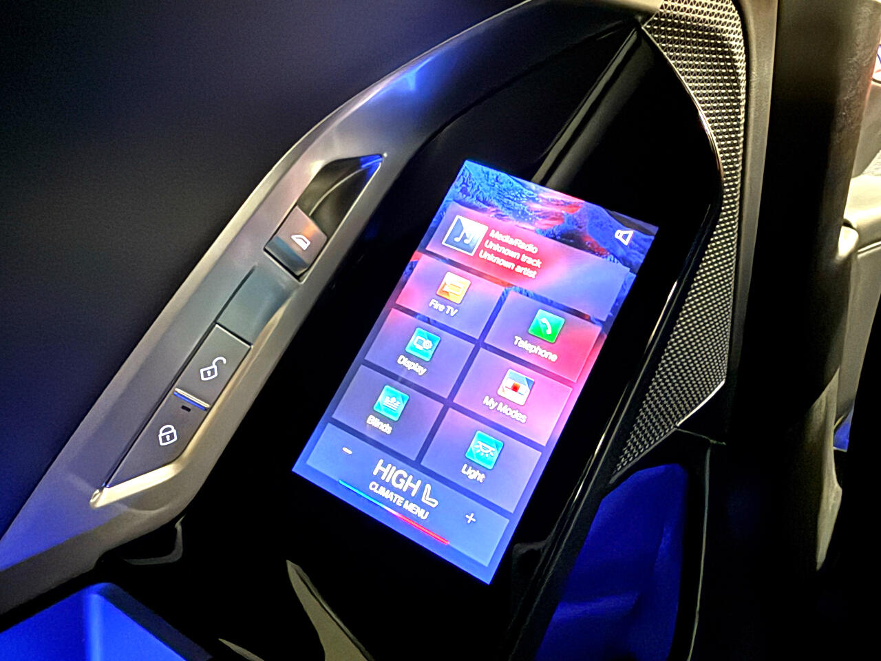 BMW 7-Series 740i 2023