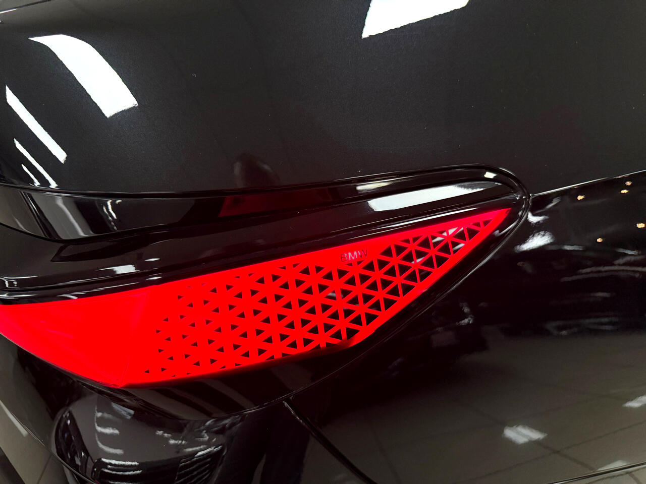 BMW 7-Series 740i 2023