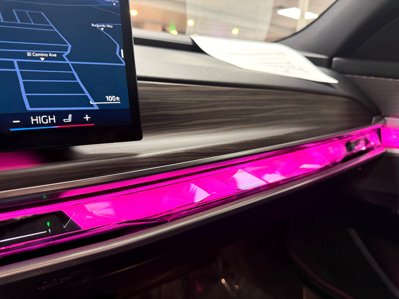 BMW 7-Series 740i 2023