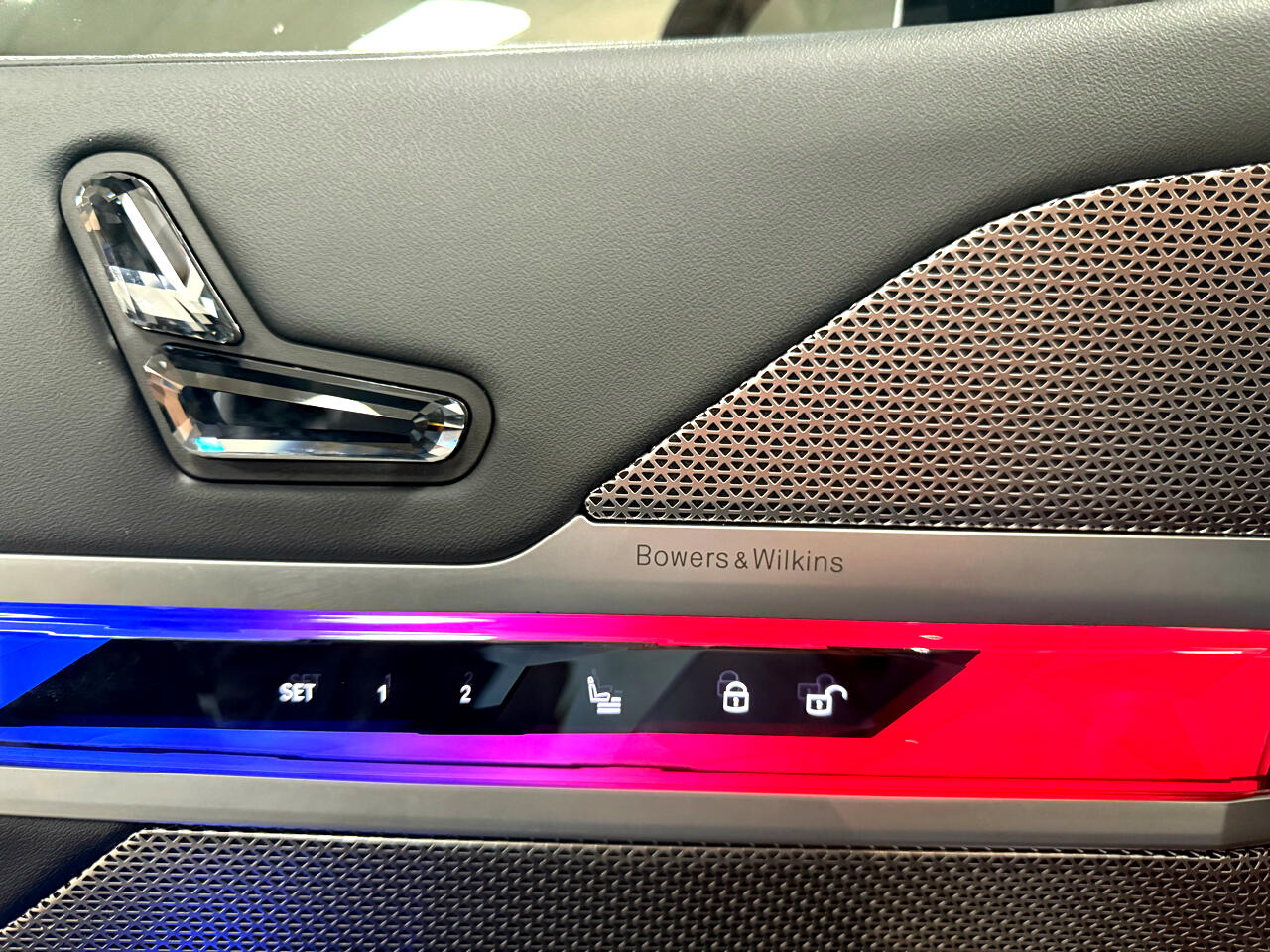 BMW 7-Series 740i 2023