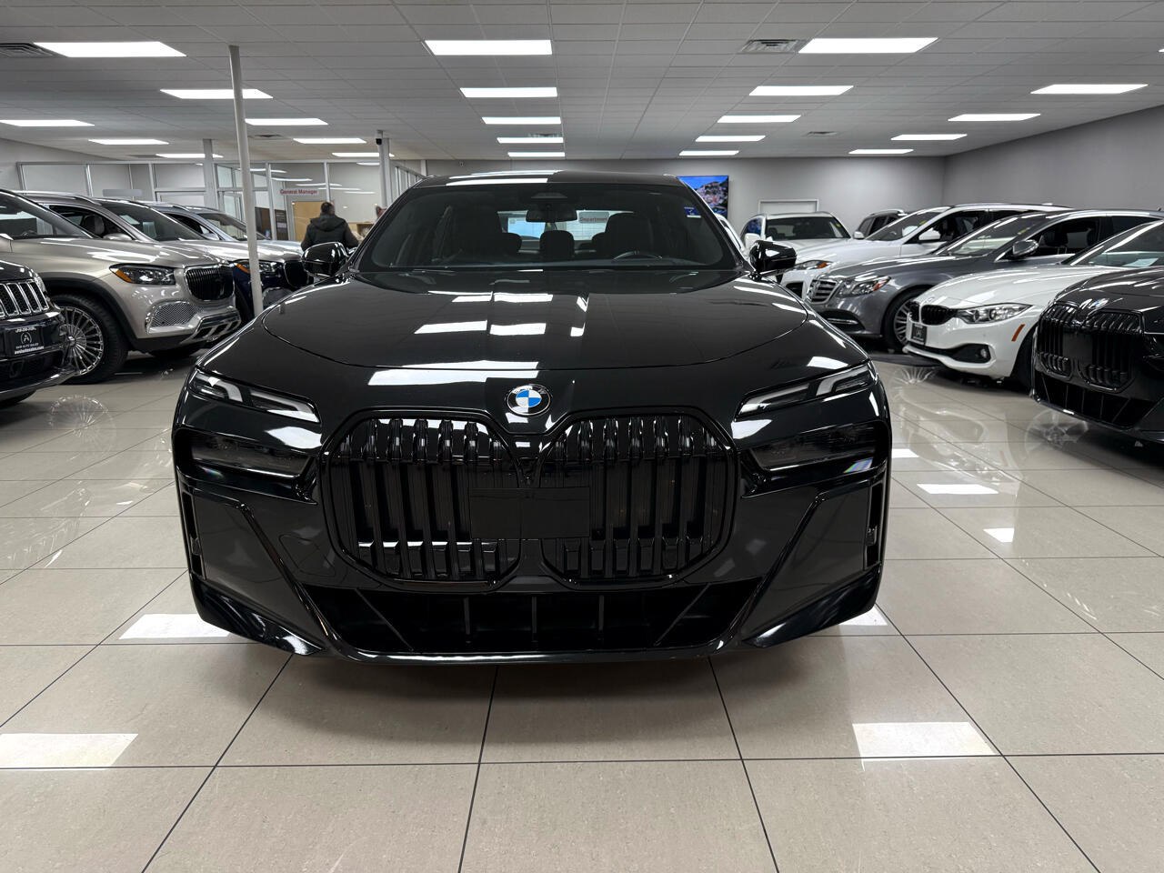 BMW 7-Series 740i 2023