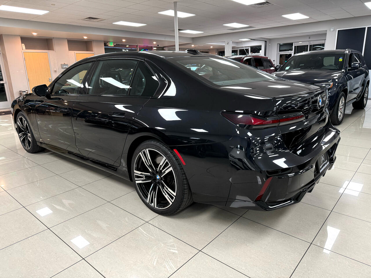 BMW 7-Series 740i 2023