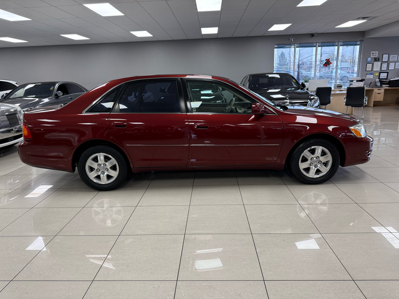 Toyota Avalon XL 2002