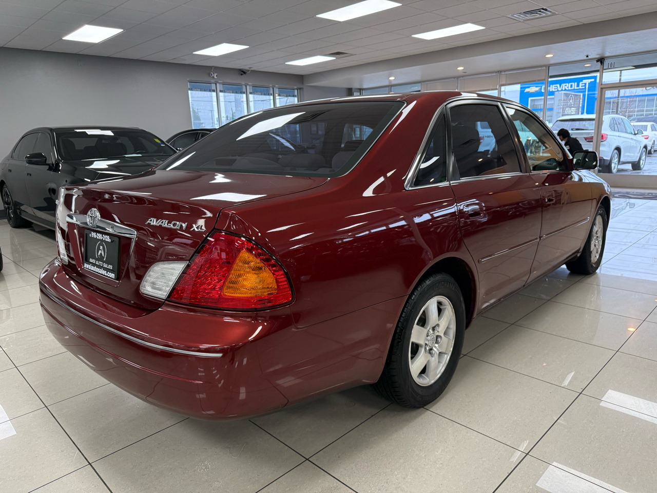 Toyota Avalon XL 2002