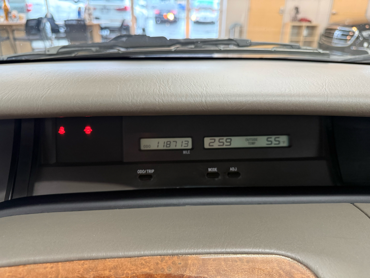 Toyota Avalon XL 2002