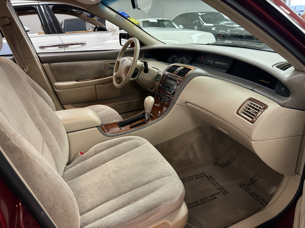 Toyota Avalon XL 2002