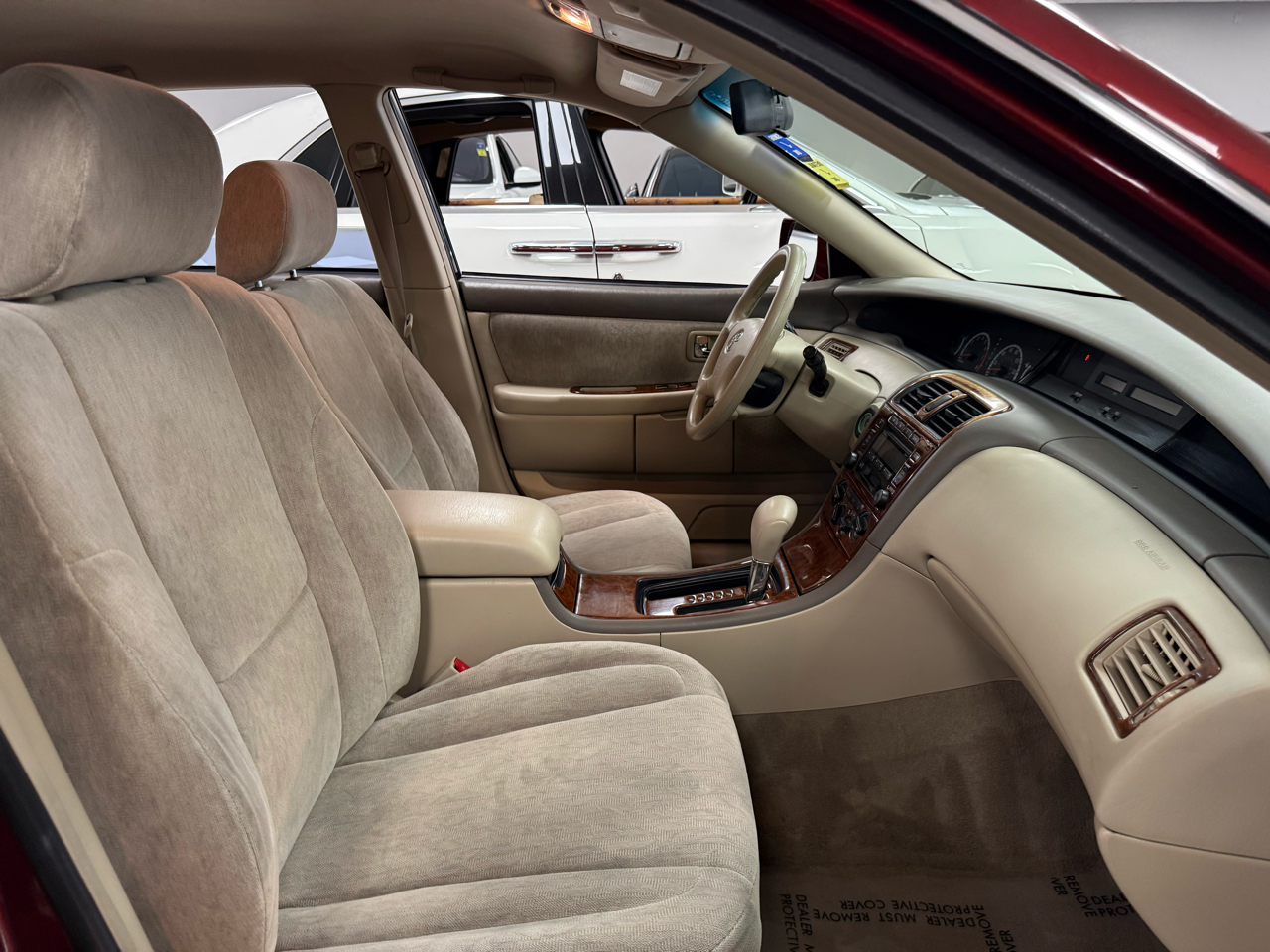 Toyota Avalon XL 2002