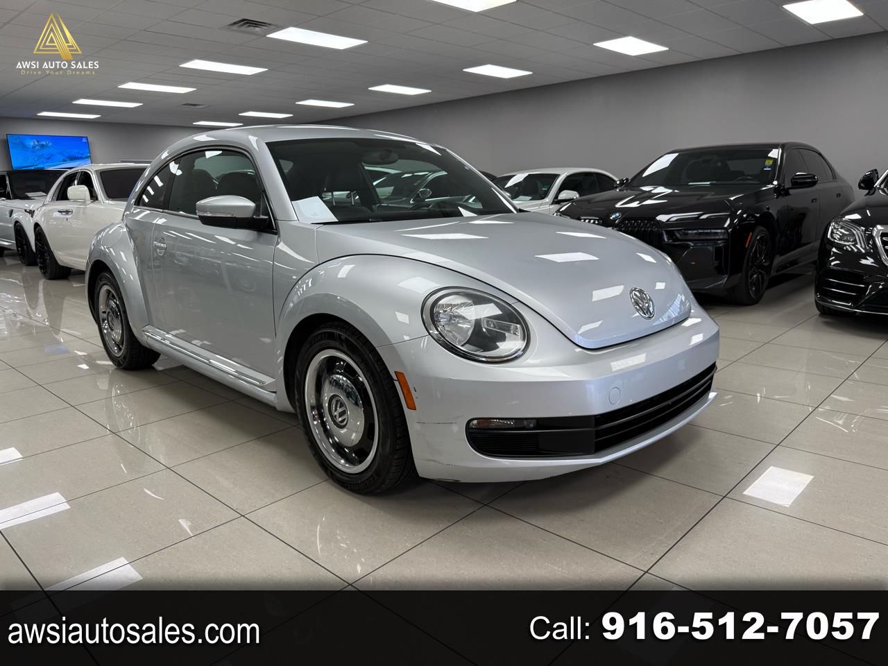 2012 Volkswagen Beetle 2.5's photo