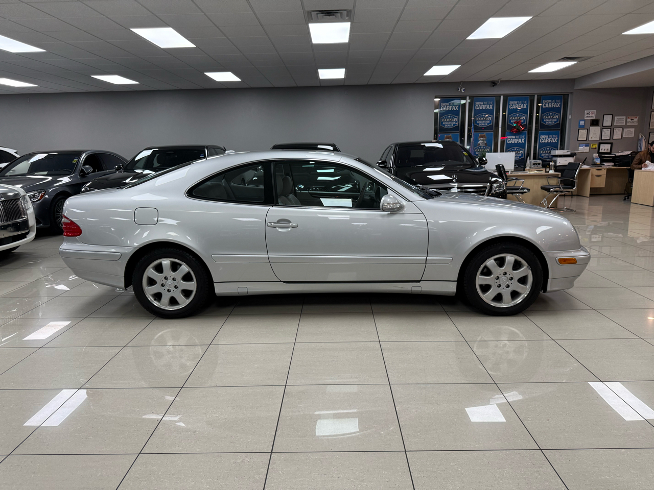 Mercedes-Benz CLK-Class CLK320 2001