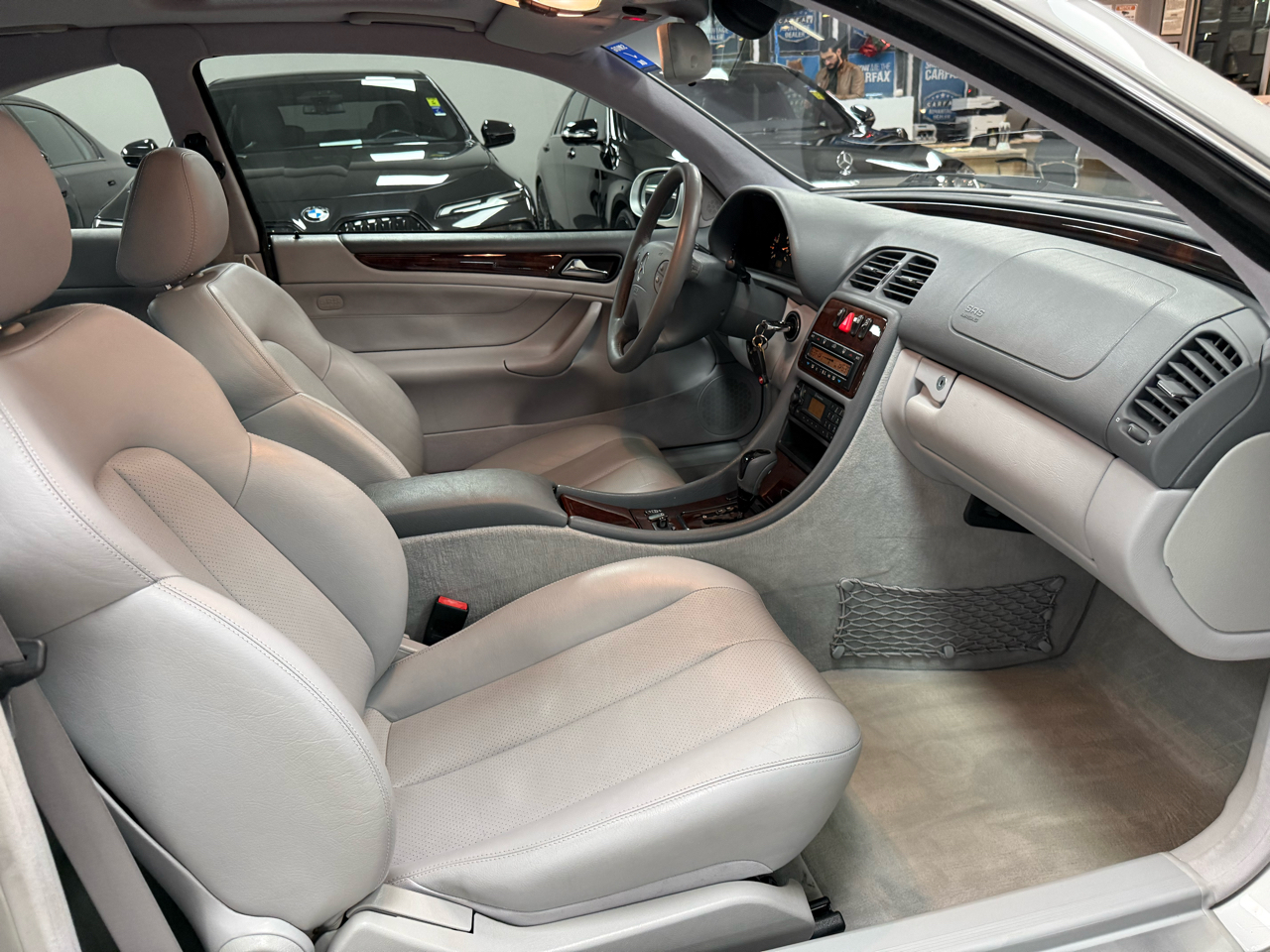 Mercedes-Benz CLK-Class CLK320 2001