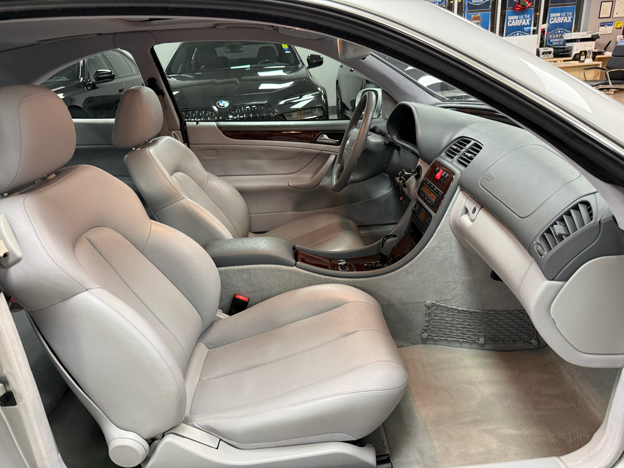 Mercedes-Benz CLK-Class CLK320 2001