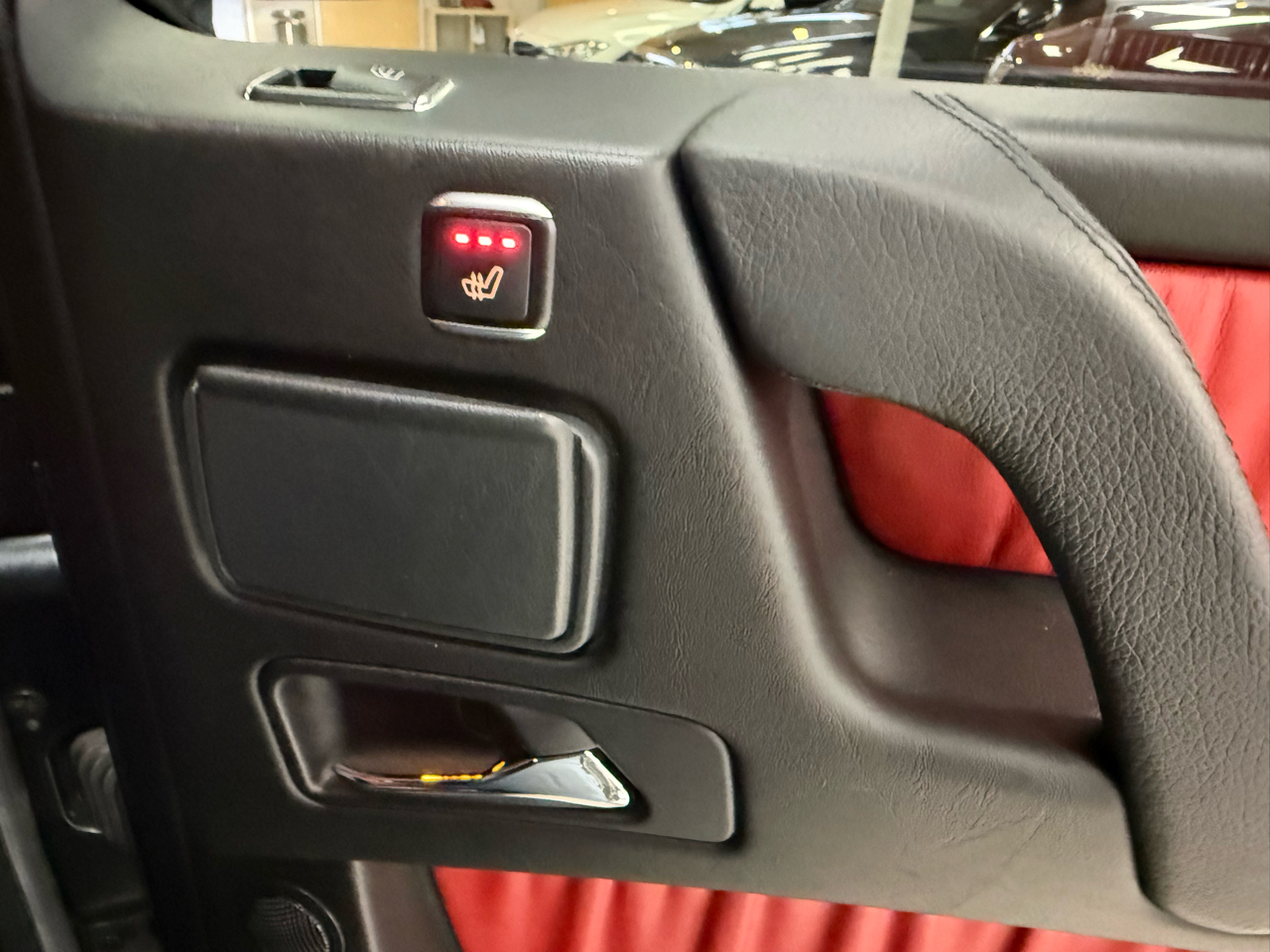 Mercedes-Benz G-Class G550 4MATIC 2013