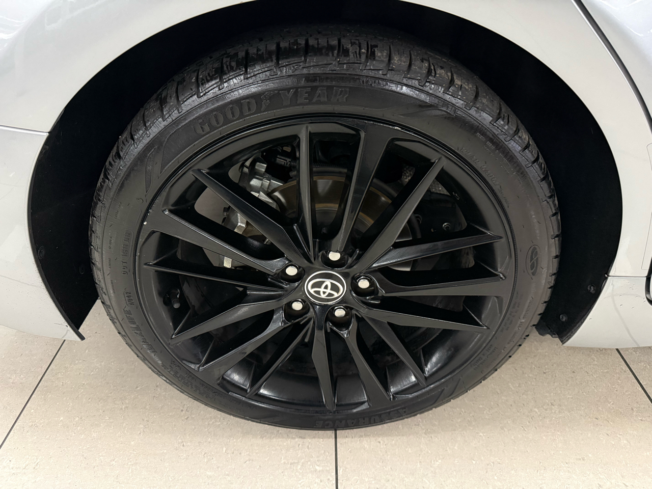 Toyota Camry Hybrid XSE 2021