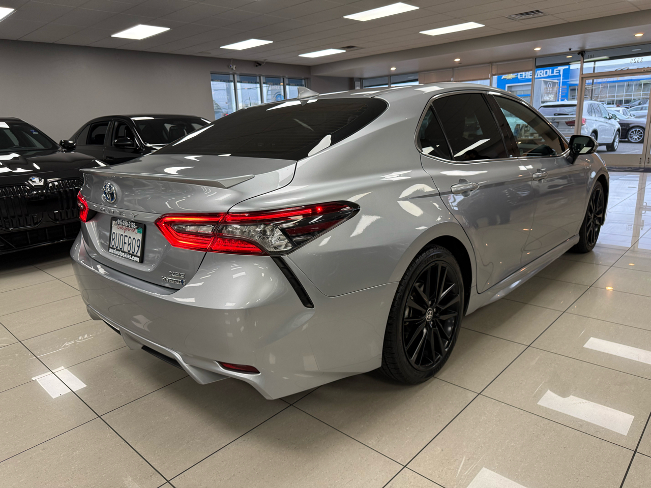 Toyota Camry Hybrid XSE 2021