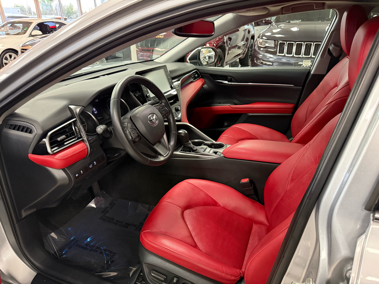 Toyota Camry Hybrid XSE 2021