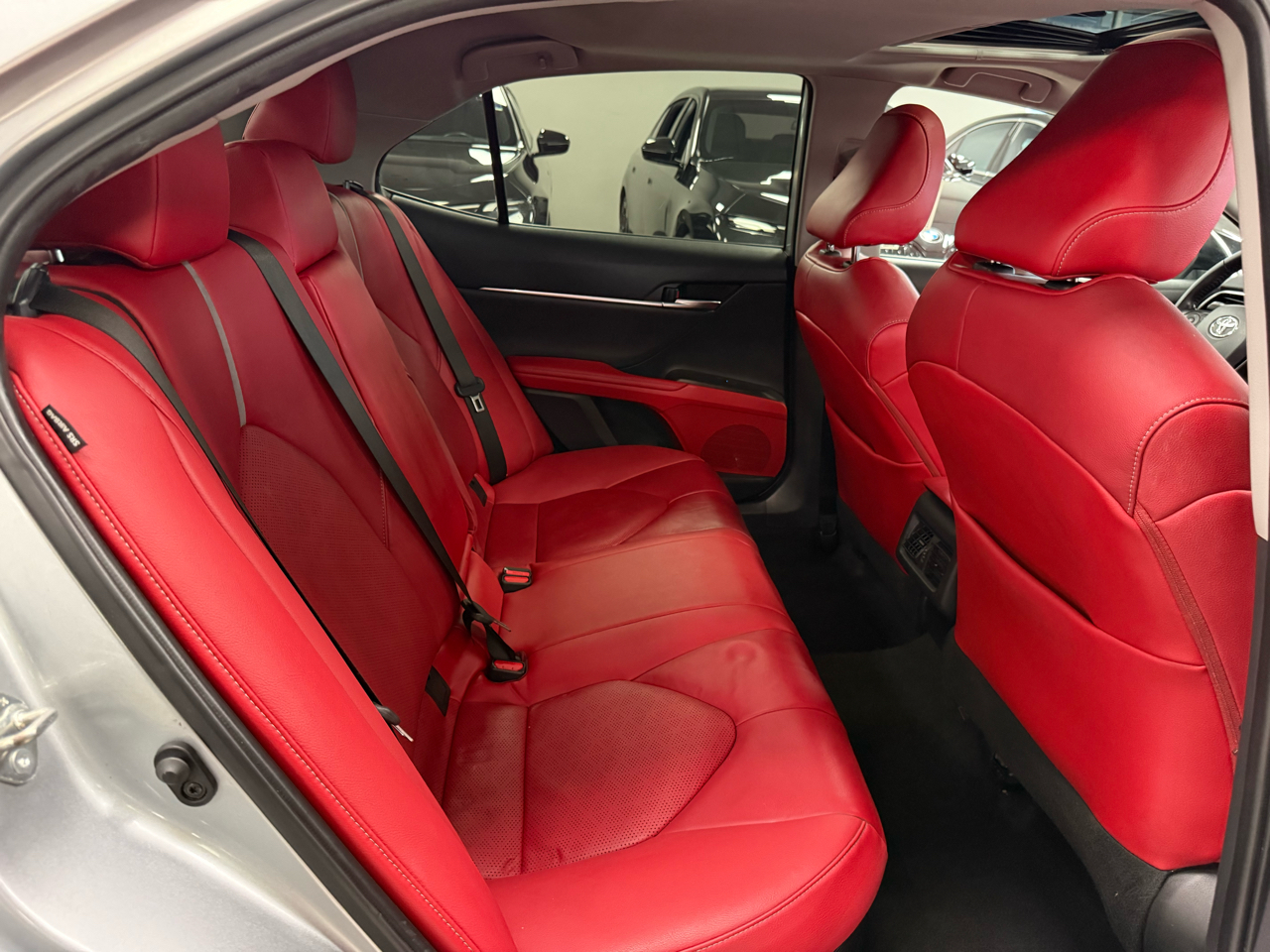 Toyota Camry Hybrid XSE 2021