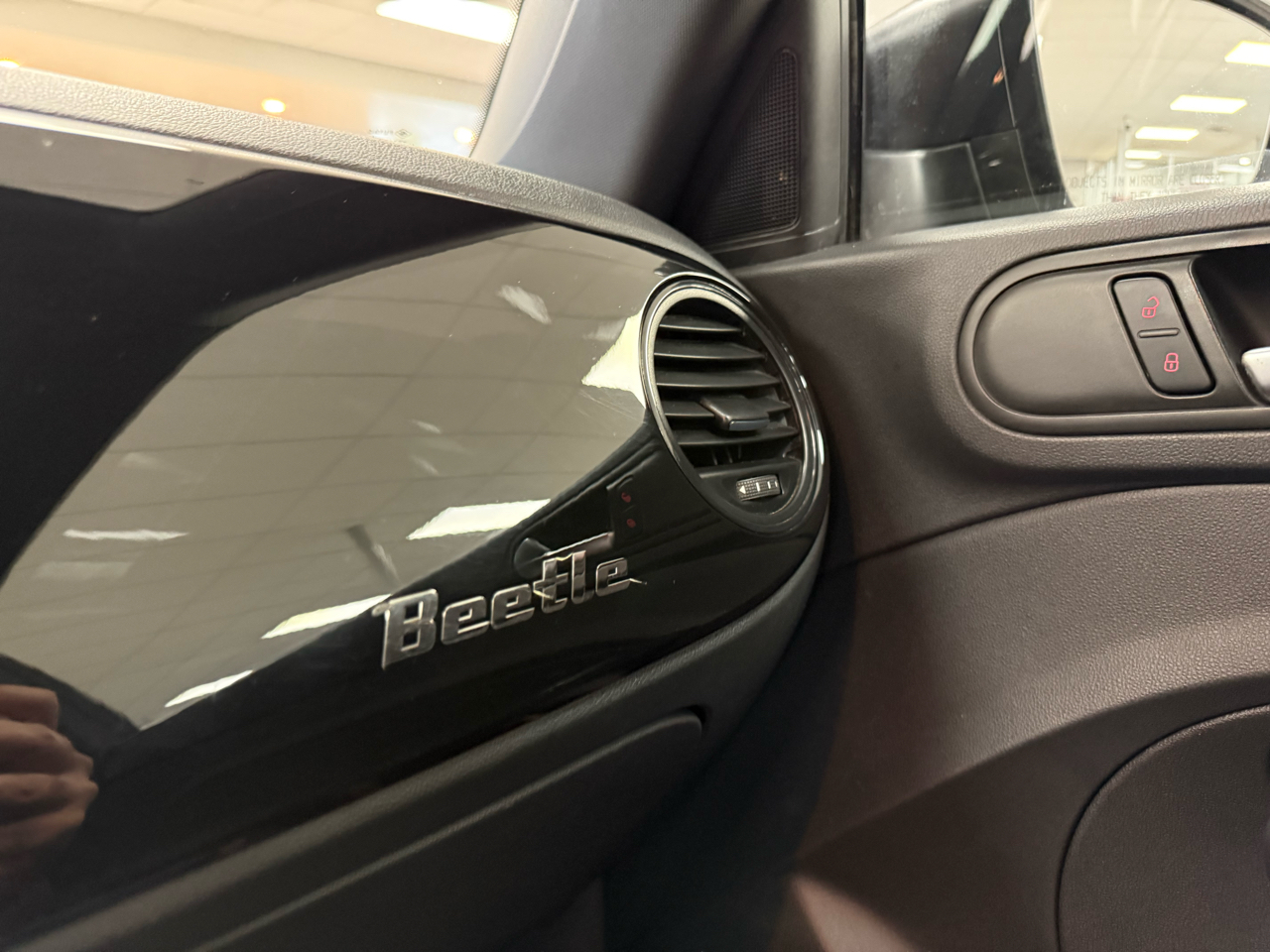 Volkswagen Beetle 1.8T 2014