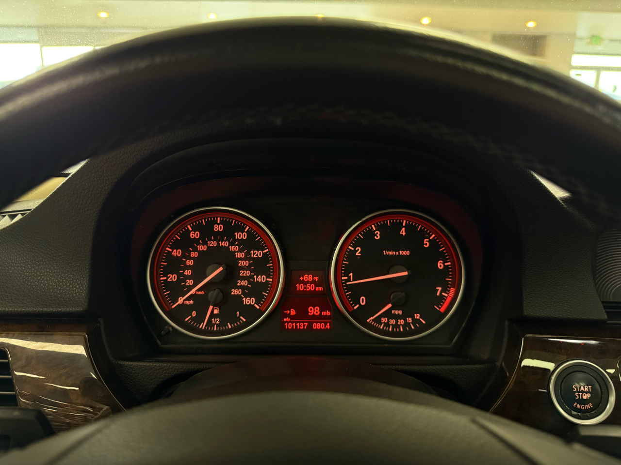 BMW 3-Series 328i 2011