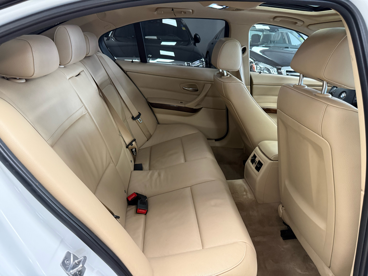 BMW 3-Series 328i 2011