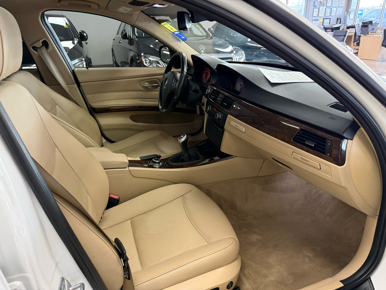 BMW 3-Series 328i 2011