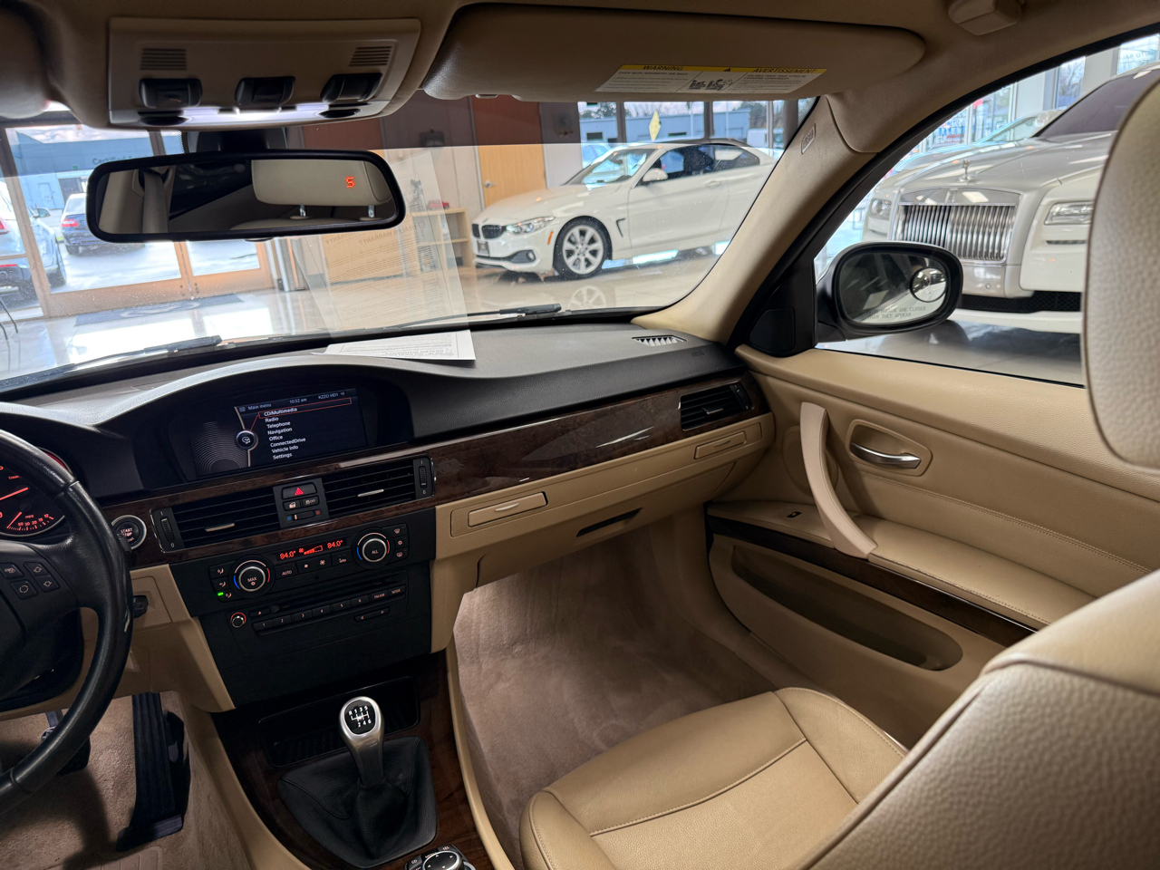 BMW 3-Series 328i 2011