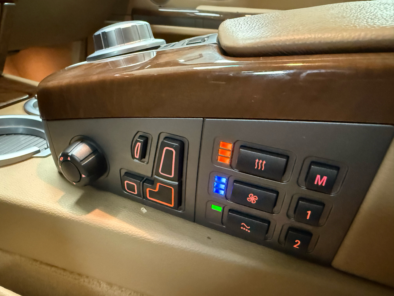 BMW 7-Series 750Li 2007