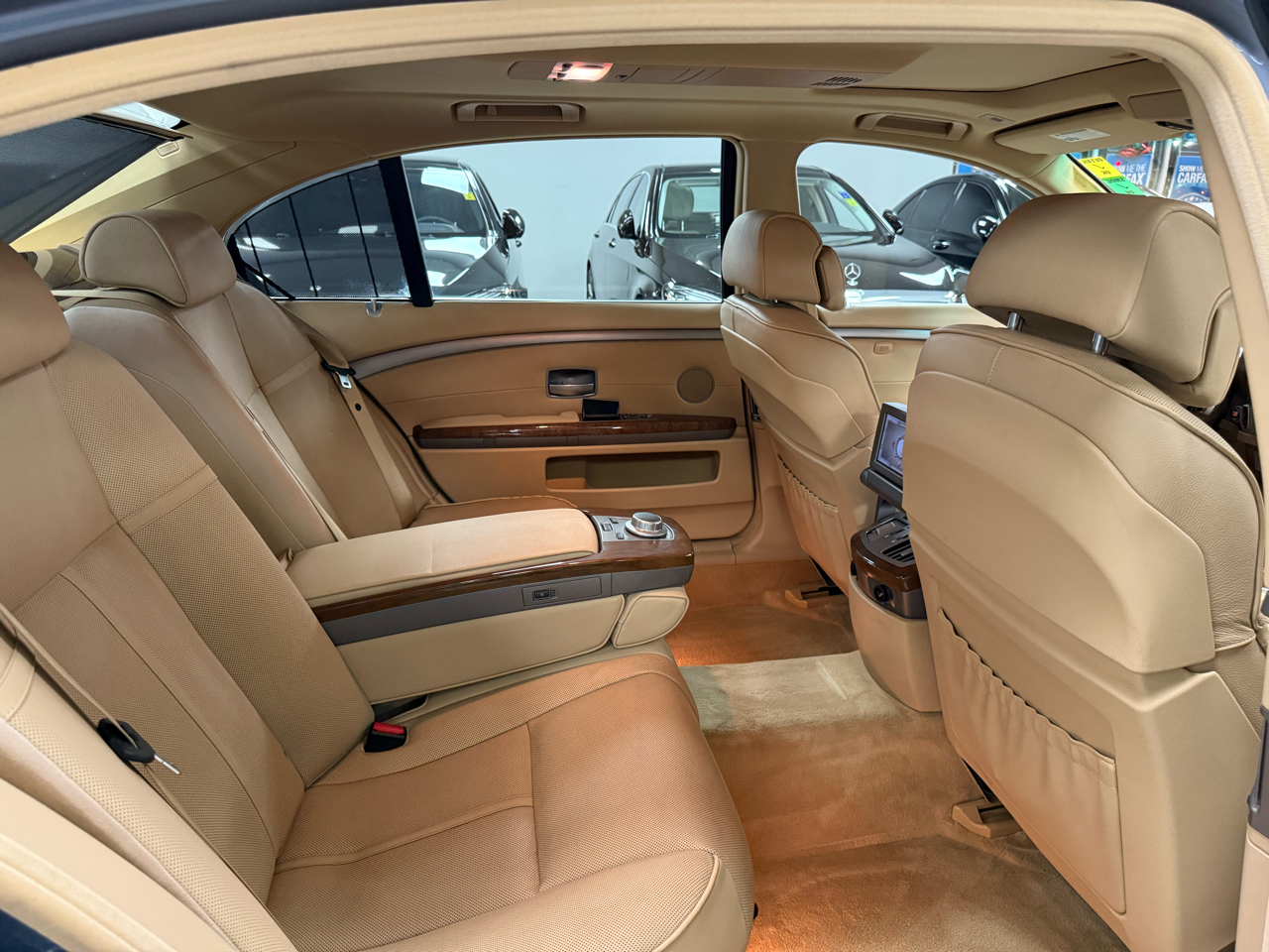 BMW 7-Series 750Li 2007