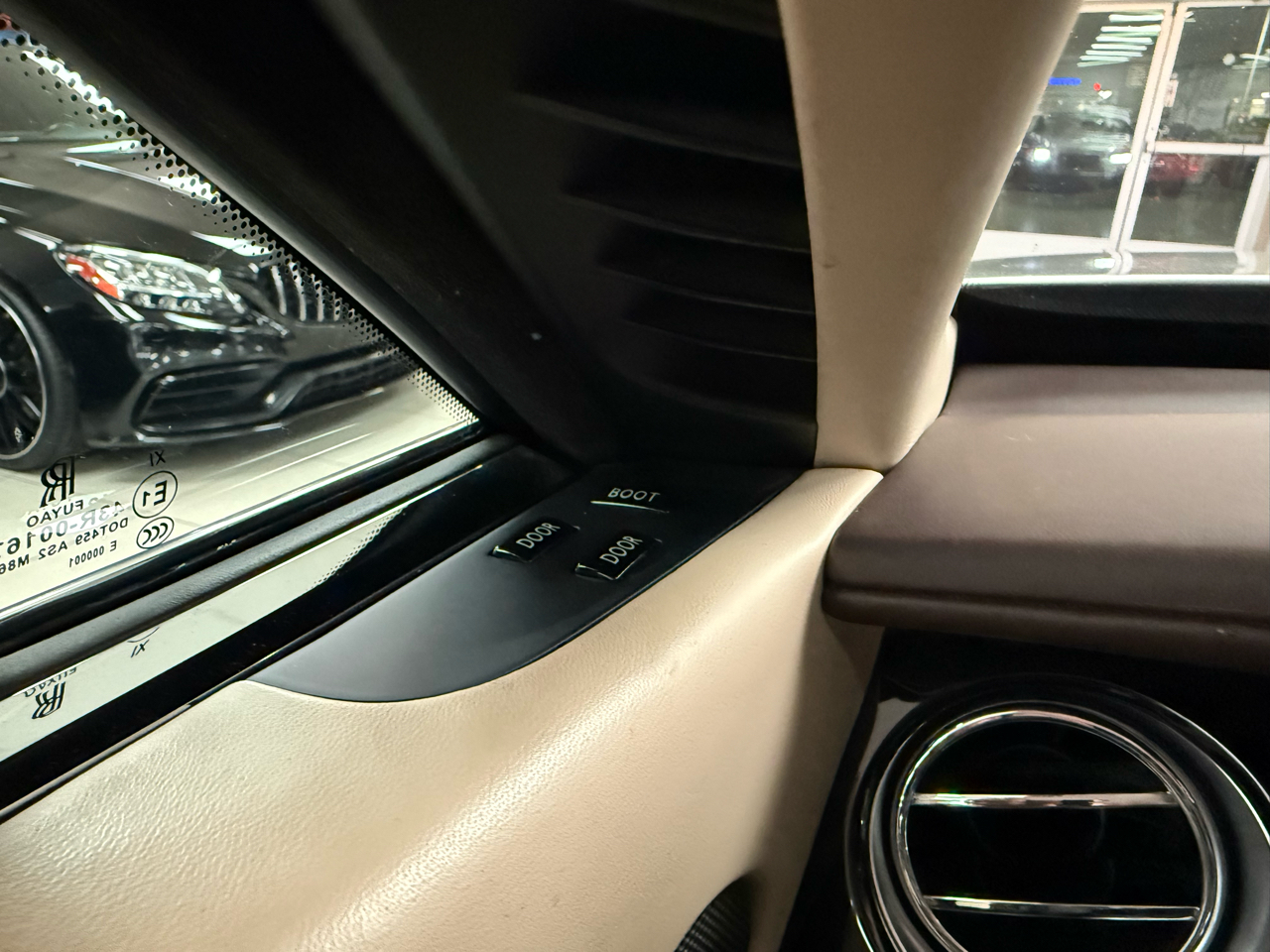 Rolls-Royce Wraith Coupe 2014