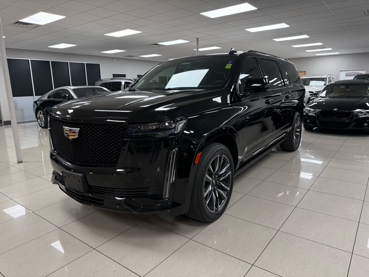 Cadillac Escalade ESV Sport Platinum AWD 2021