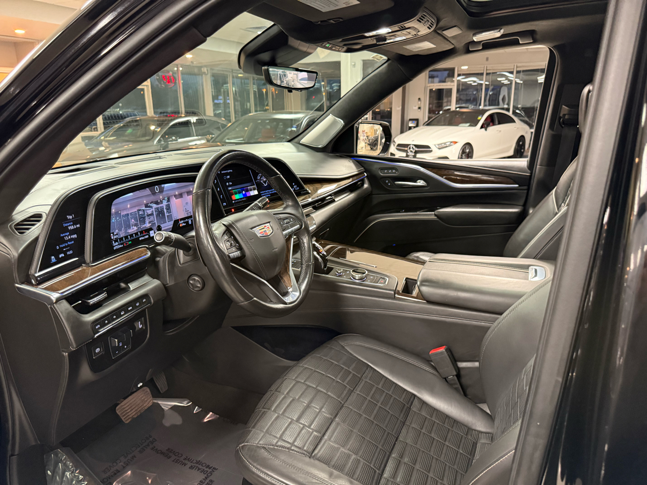 Cadillac Escalade ESV Sport Platinum AWD 2021