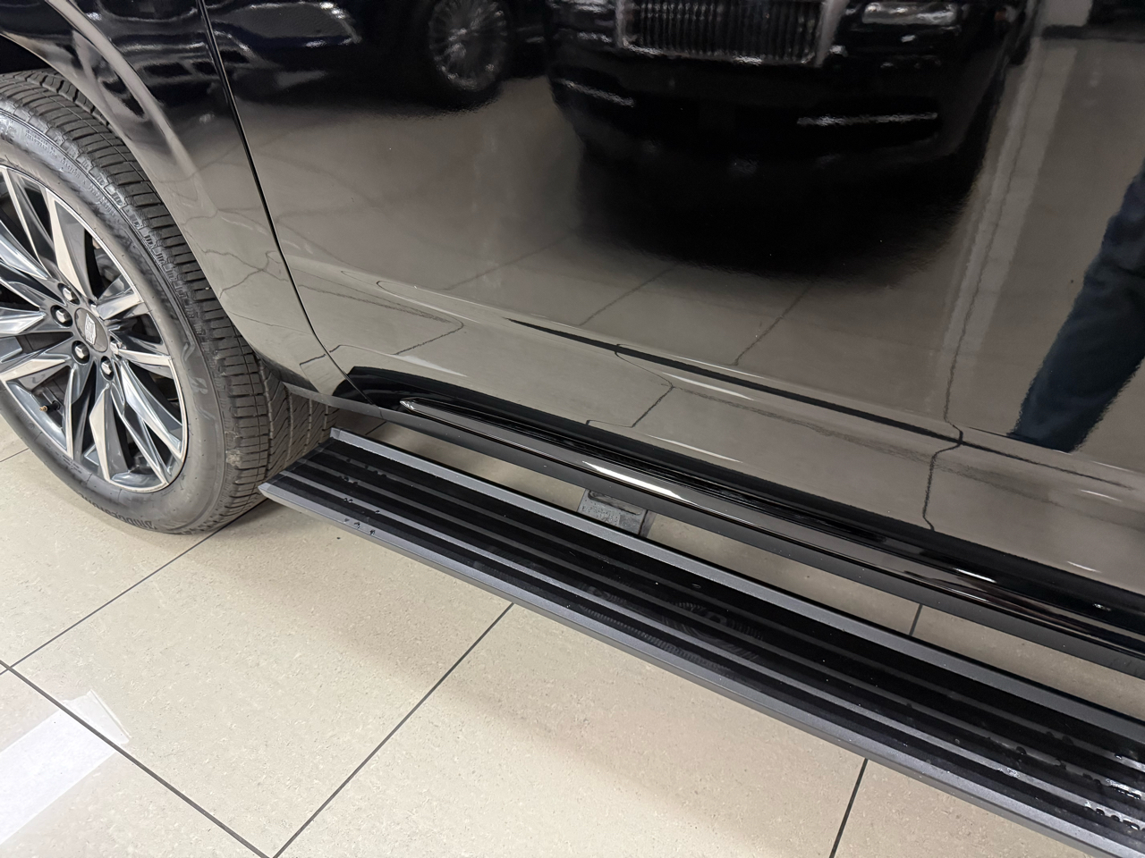 Cadillac Escalade ESV Sport Platinum AWD 2021