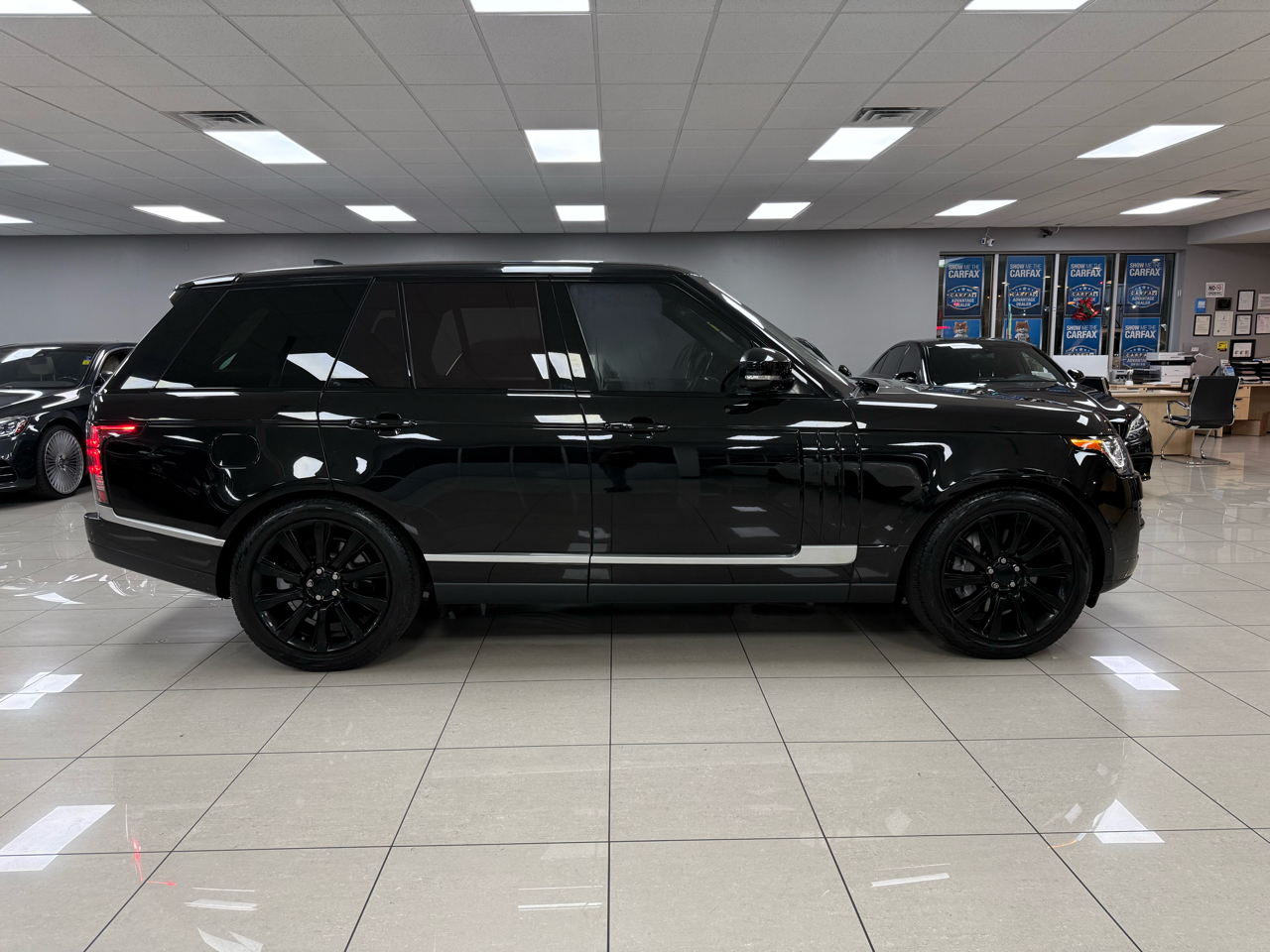 Land Rover Range Rover Supercharged 2017