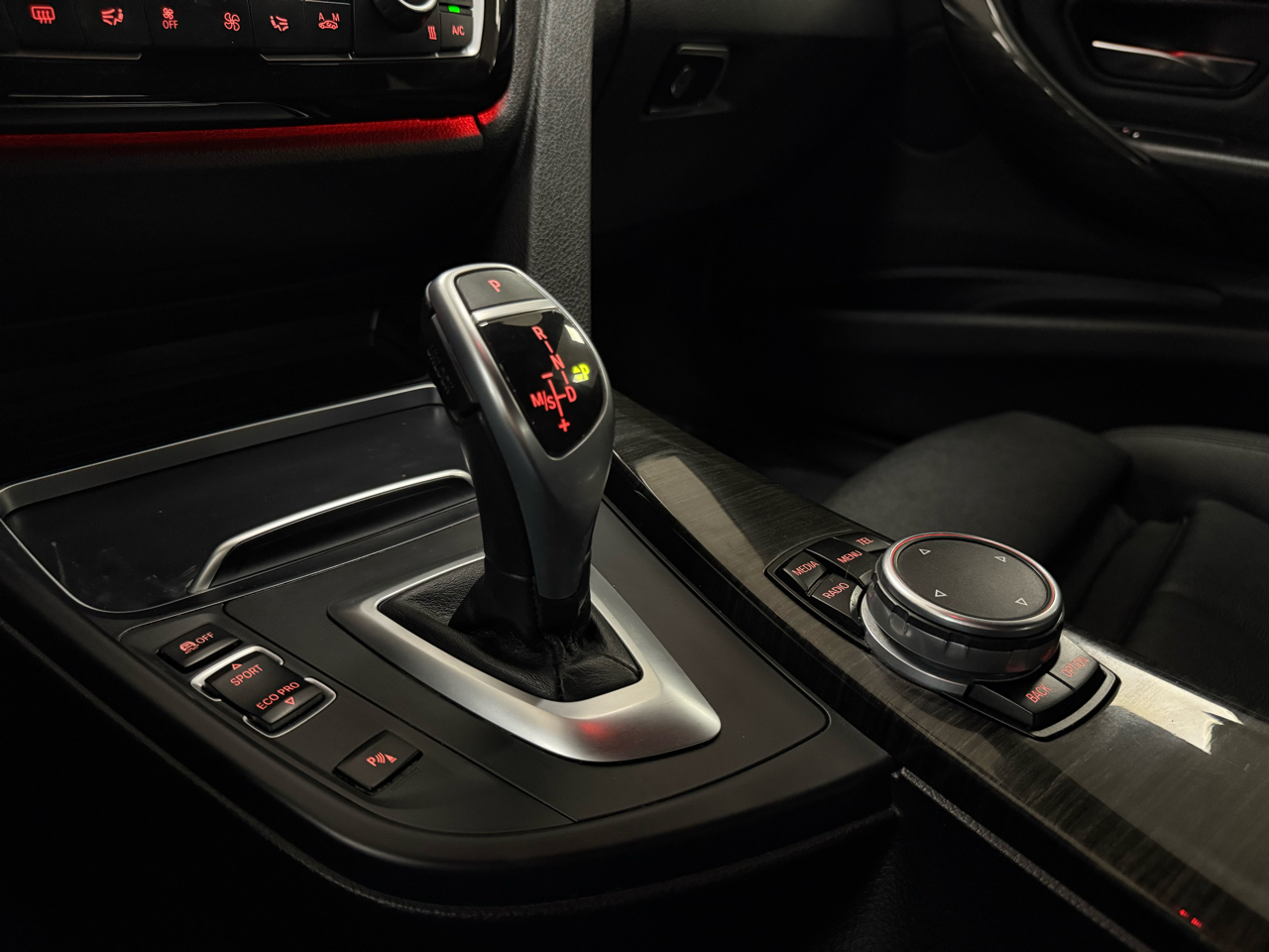 BMW 3-Series 328i Sedan 2016