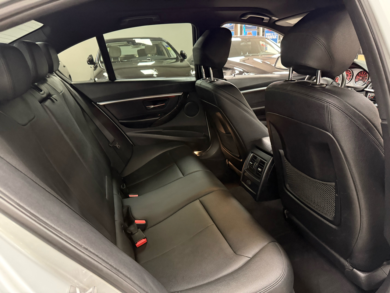 BMW 3-Series 328i Sedan 2016