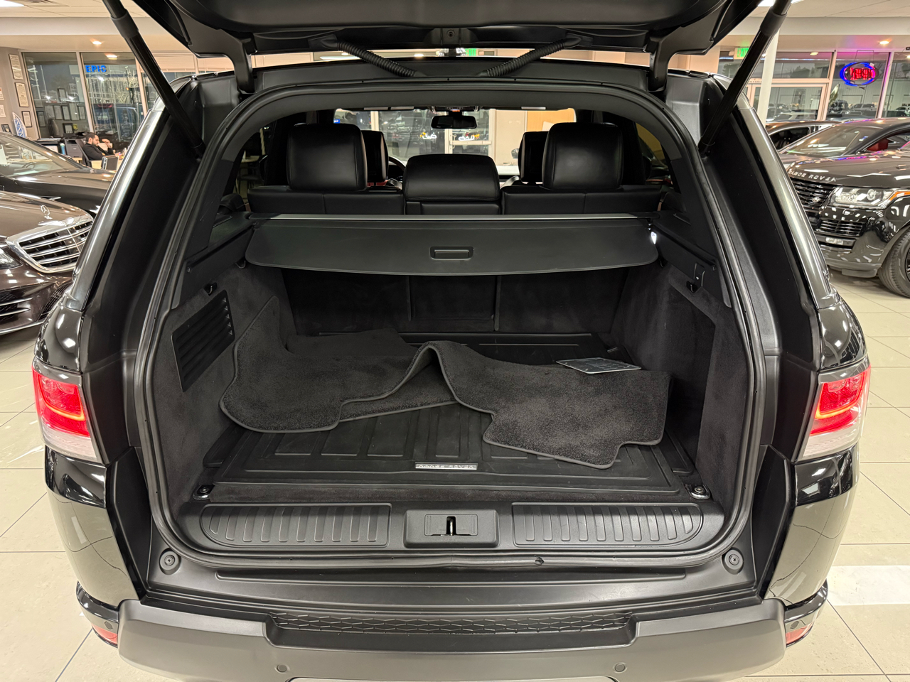 Land Rover Range Rover Sport 5.0L V8 Supercharged Autobiography 2016