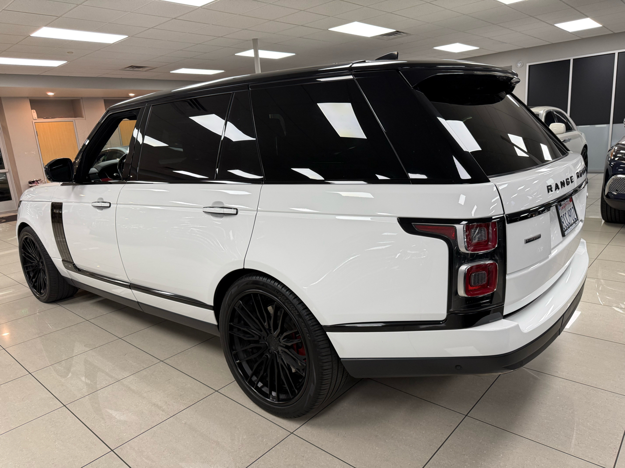 Land Rover Range Rover Autobiography LWB 2019