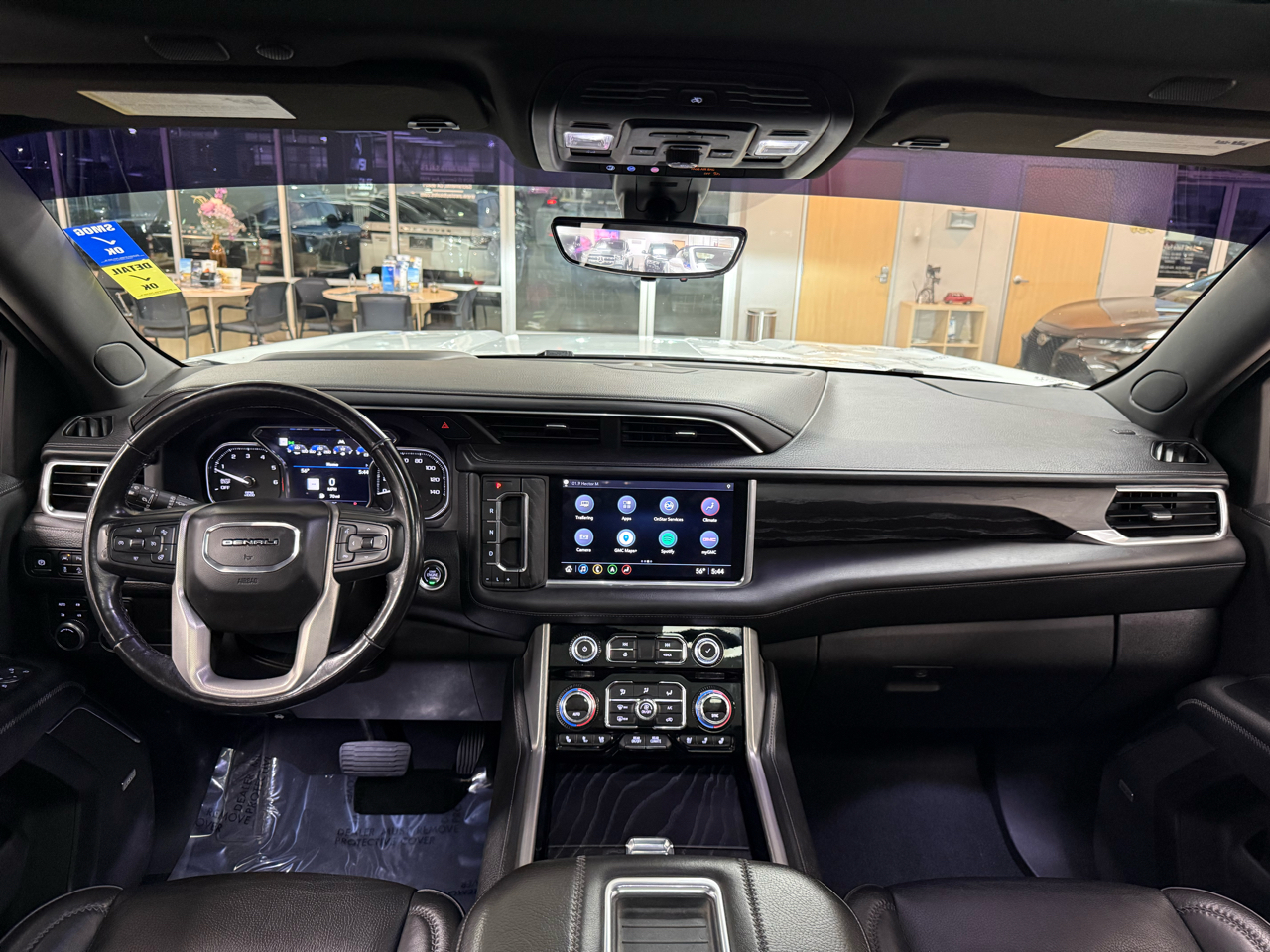 GMC Yukon XL Denali 4WD 2021