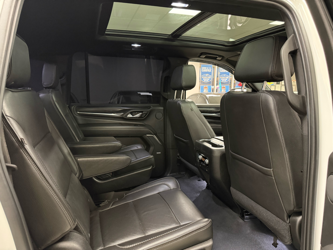 GMC Yukon XL Denali 4WD 2021