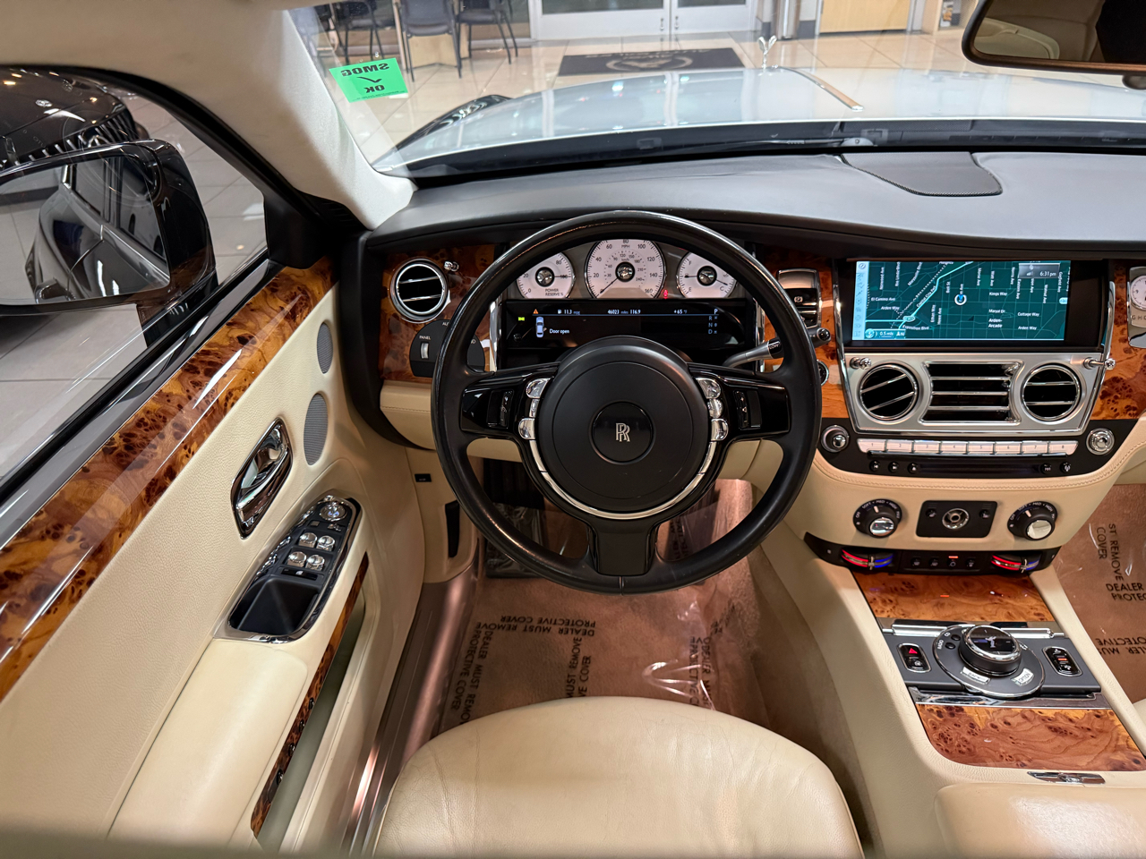 Rolls-Royce Ghost Sedan 2014