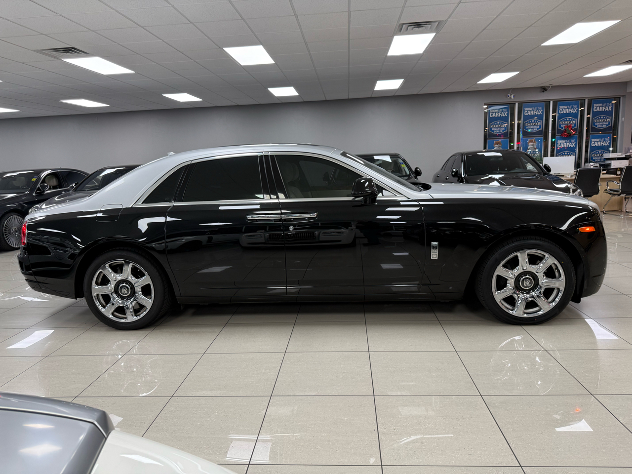 Rolls-Royce Ghost Sedan 2014