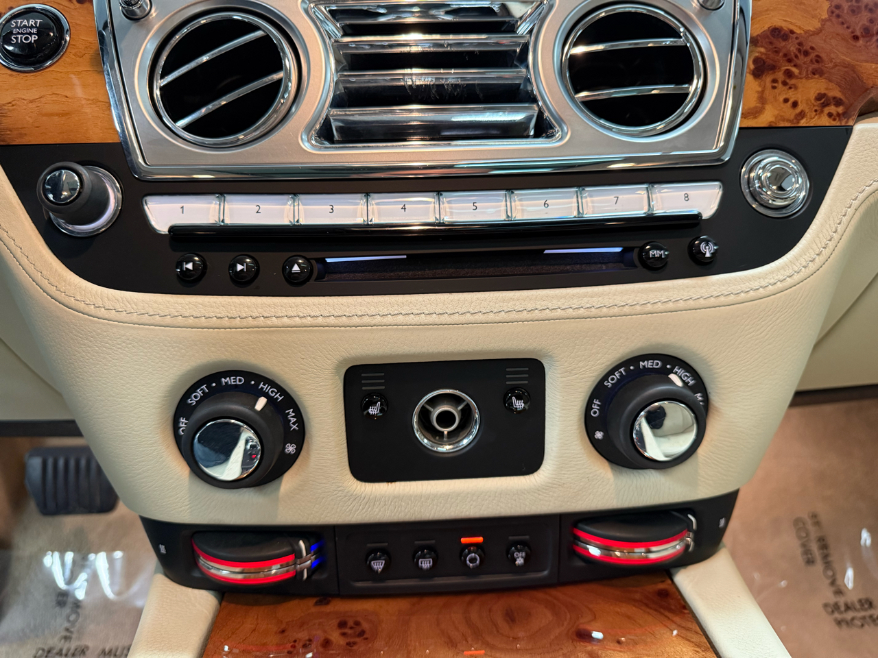 Rolls-Royce Ghost Sedan 2014