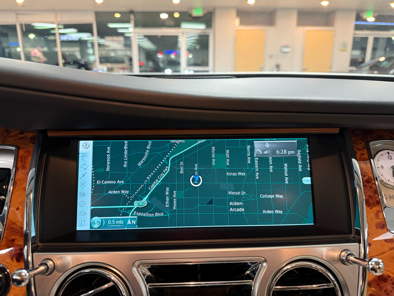 Rolls-Royce Ghost Sedan 2014