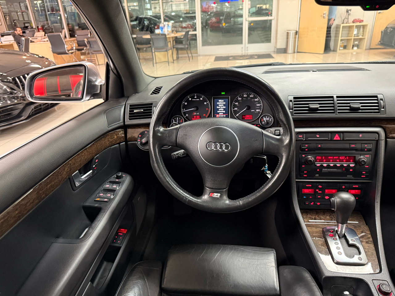 Audi S4 Avant Base 2005