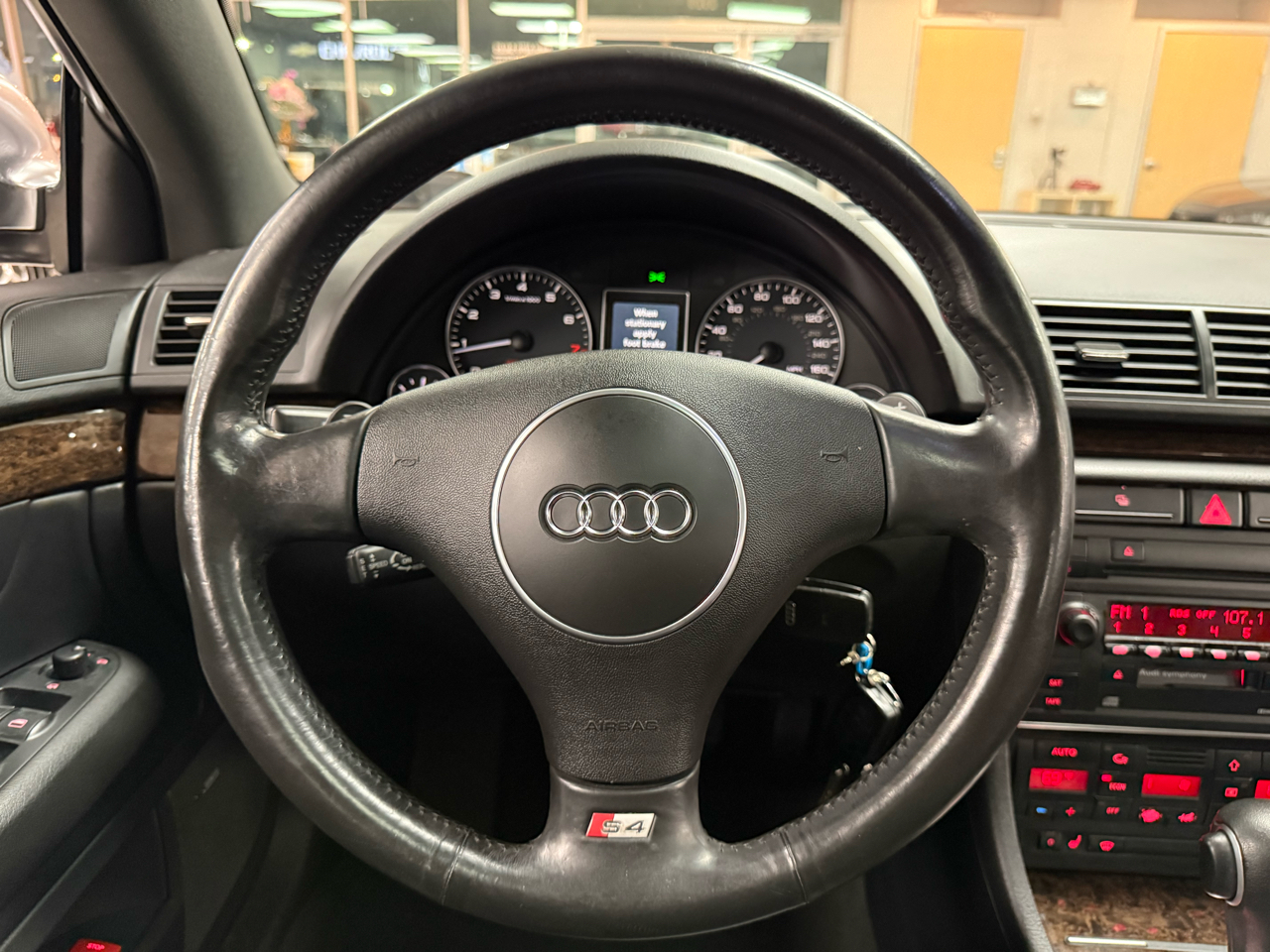 Audi S4 Avant Base 2005