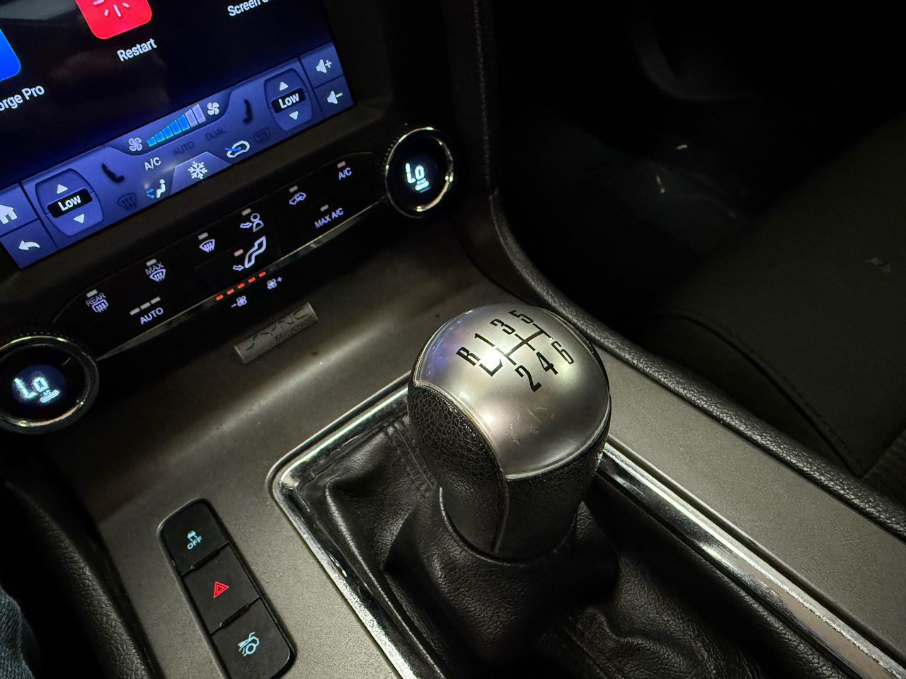 Ford Mustang V6 Coupe 2014