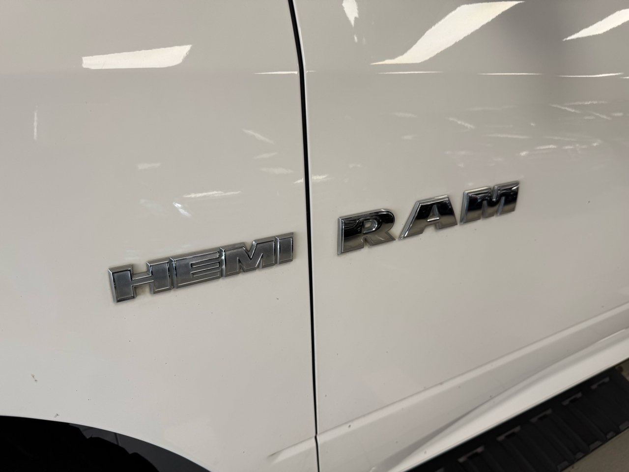 Dodge Ram 1500 Laramie SLT Quad Cab 4WD 2009