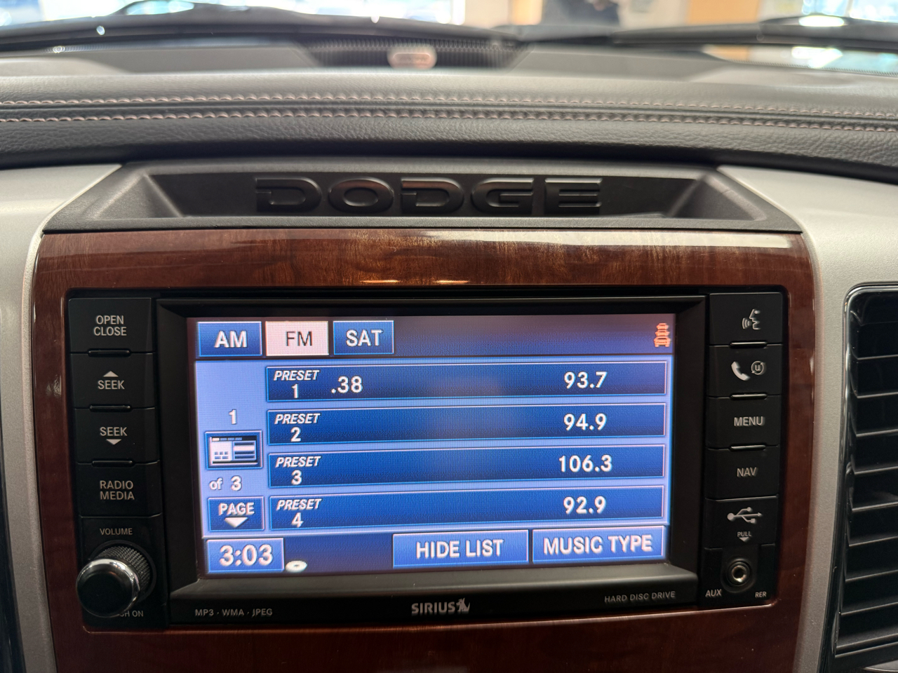 Dodge Ram 1500 Laramie SLT Quad Cab 4WD 2009