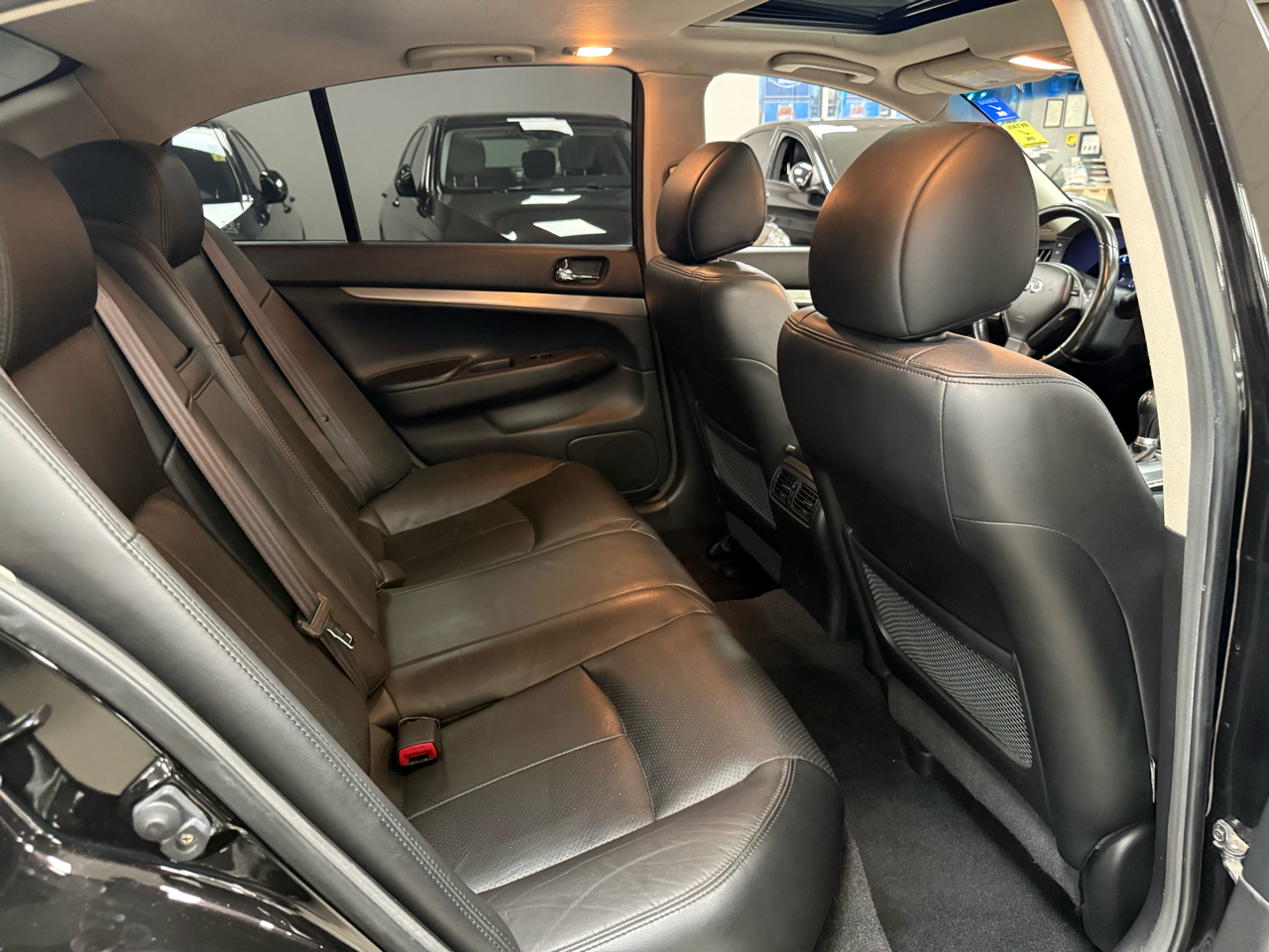 Infiniti G Sedan 37x AWD 2013