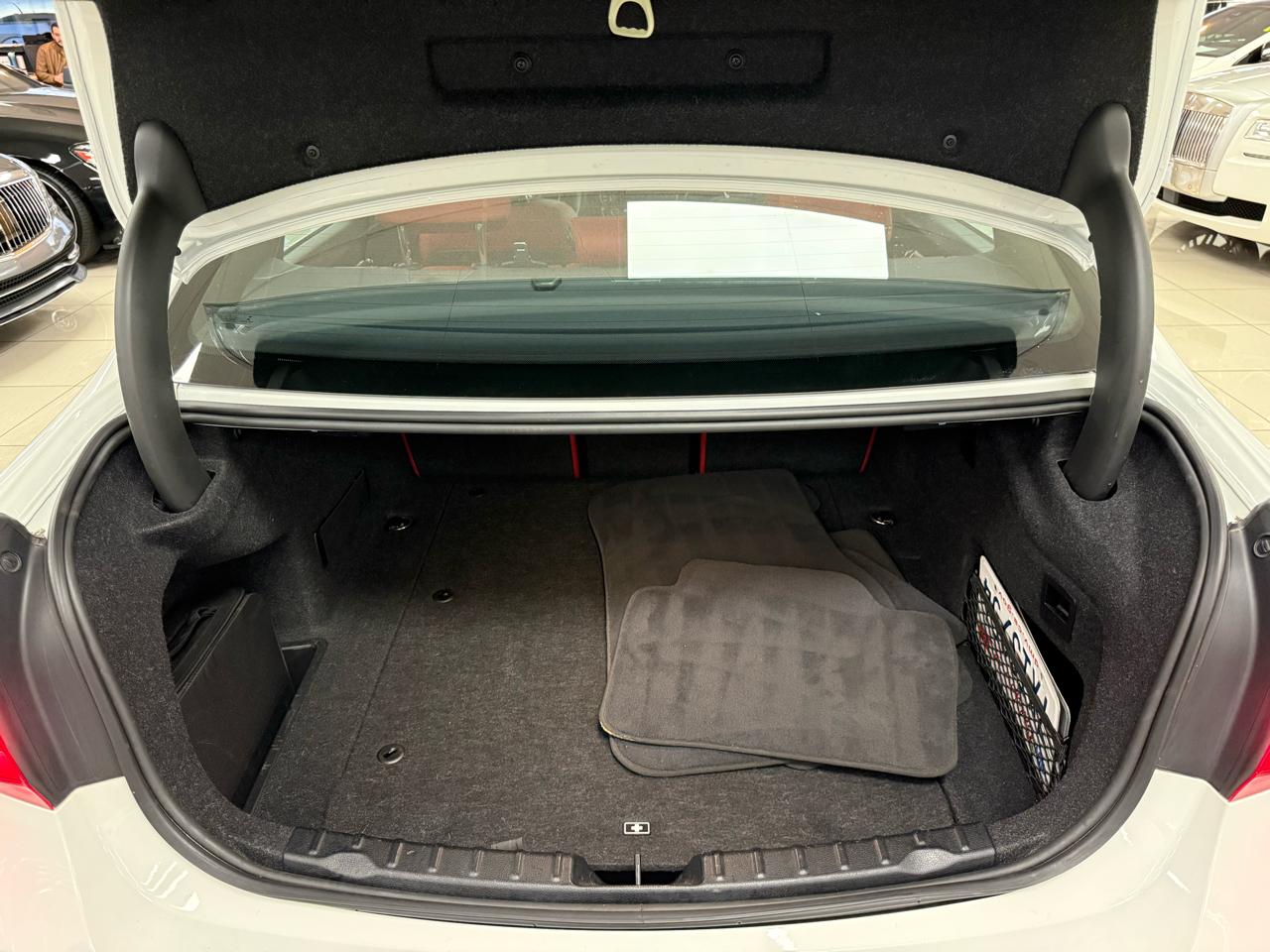 BMW 3-Series 330e iPerformance Sedan 2017